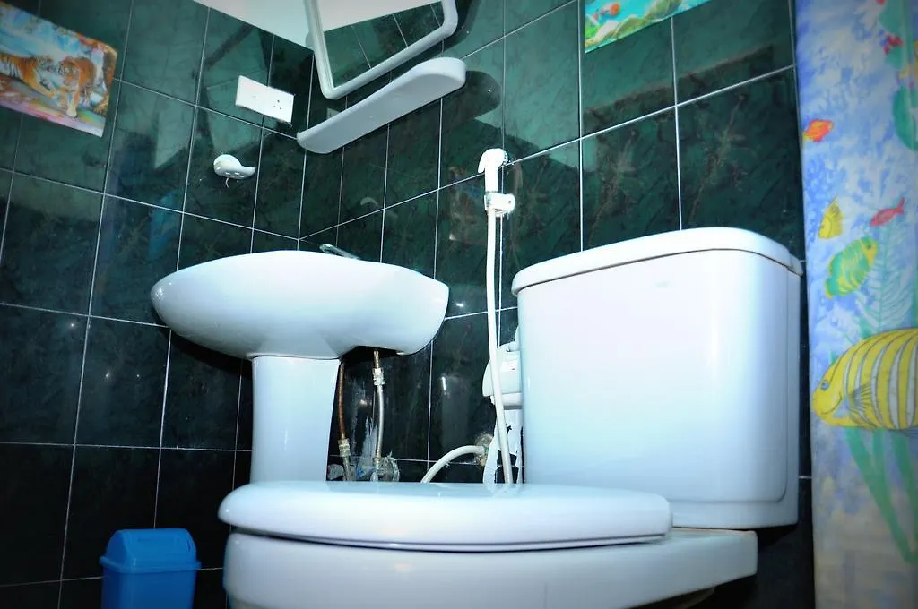 Blumarine Guest House Negombo