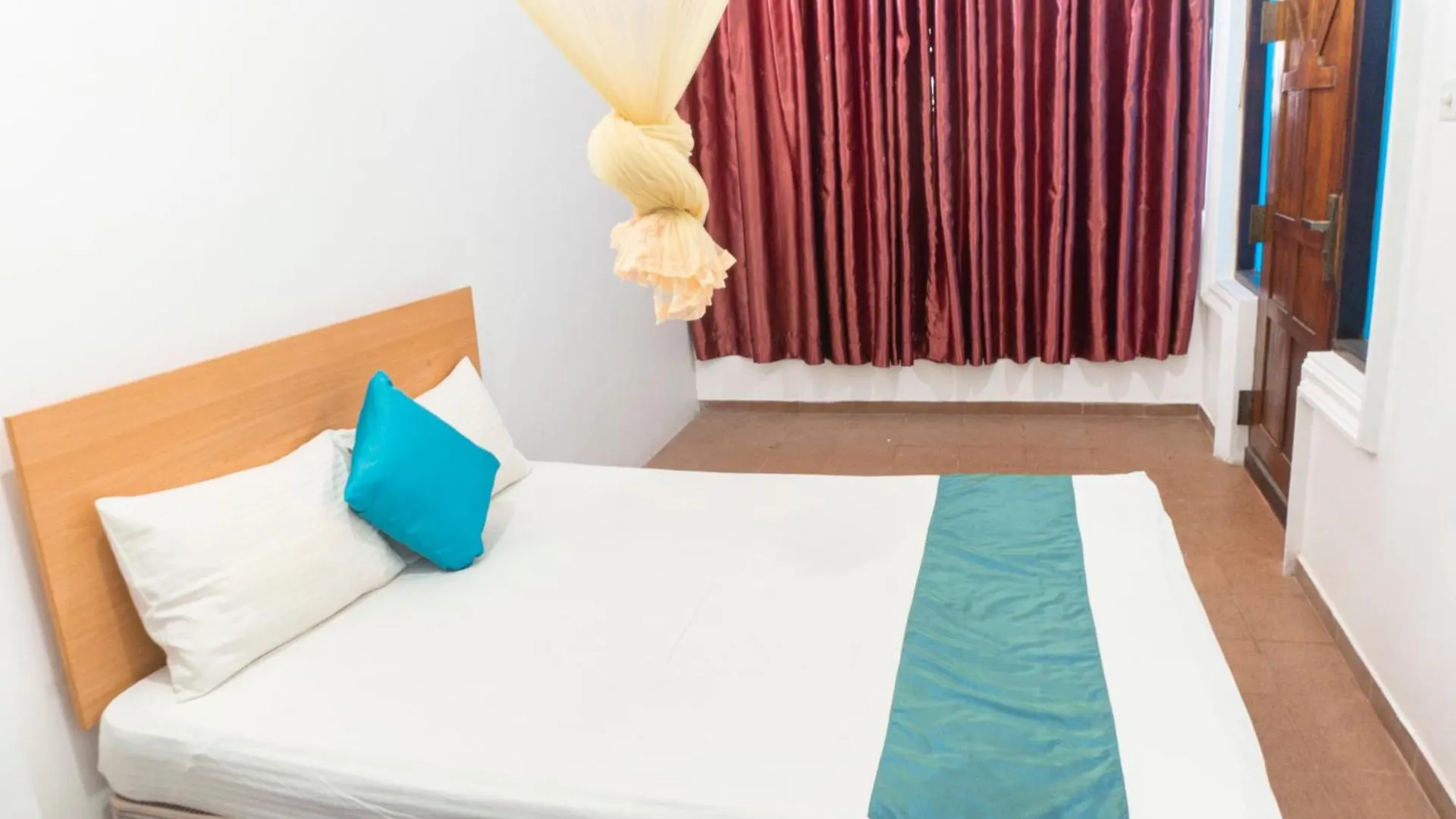 Blumarine Guest House Negombo